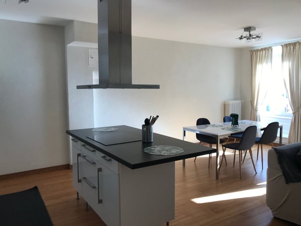 Appartement meublé de 4 pièces avec balcon à Aubonne 11