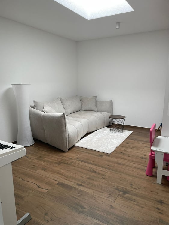5.5-Zimmer-Wohnung - modern, grosszügig und hell 10