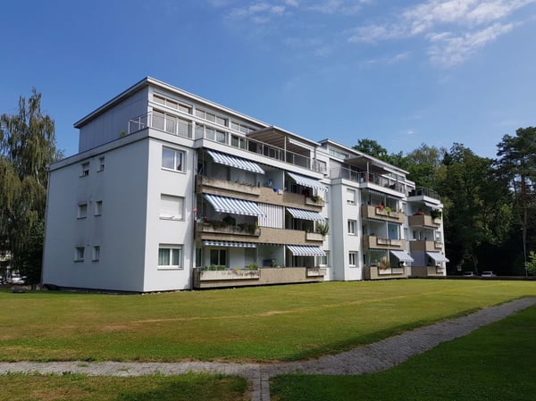 Schöne 5.5-Zimmerwohnung an zentraler Lage!