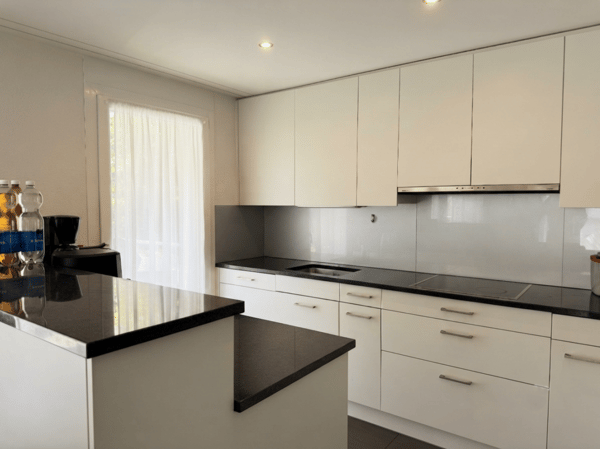 4.5-Zimmerwohnung 1. OG mitte