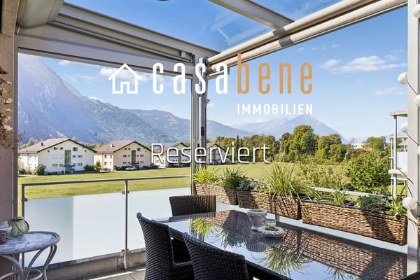 Reserviert: Hochwertige Attikawohnung mit weiter Aussicht 1