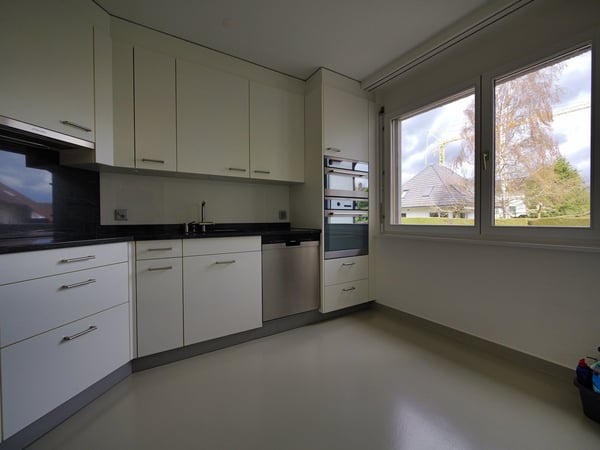 Charmantes 4.5-Zimmer Duplex-/Maisonette-Wohnung in ruhiger Lage von Luterbach 15
