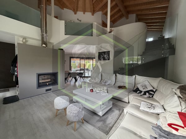Villa contemporaine avec piscine 3