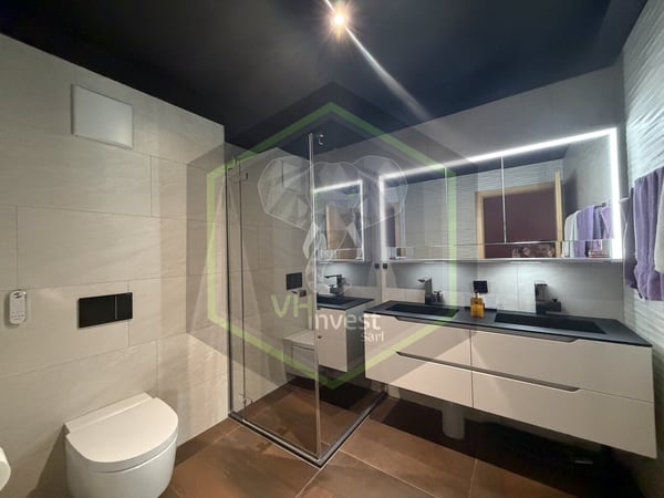 Villa contemporaine avec piscine 6