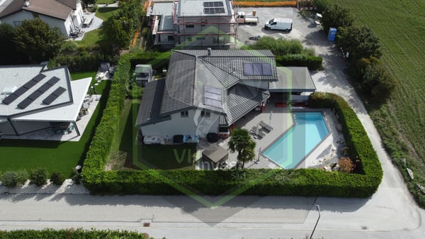 Villa contemporaine avec piscine 1