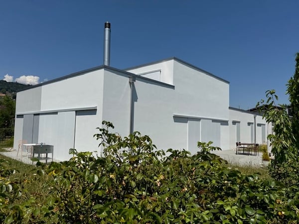 Villa moderniste pour indépendant/e/s ou créatif avec projet multigénérationnel