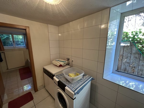 HISTORISCHES WOHNHAUS MIT POTENZIAL - INKL. ZUSATZGRUNDSTÜCK UND PARKPLÄTZEN 12