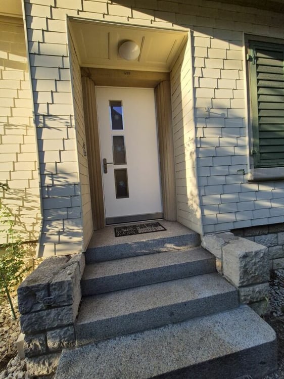 2-Generationenhaus mit Charme, Studio und Garage 14