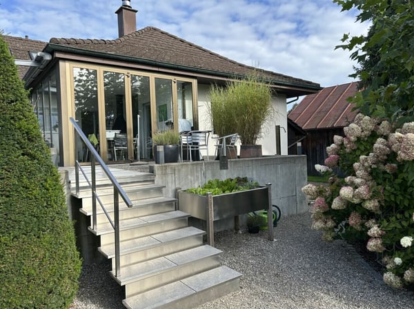 Ein Haus mit Seele - Grosszügiges Einfamilienhaus mit Traumgarten in Fulenbach 2