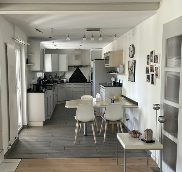 Ein Haus mit Seele - Grosszügiges Einfamilienhaus mit Traumgarten in Fulenbach 10