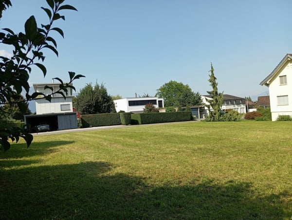 Sonniges, zentrumnahes Bauland in Wohnzone W2 in Buchs SG 2