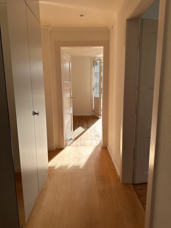 Renovierte 1-Zimmer Altbauwohnung im Lorrainequartier mit Garage 2