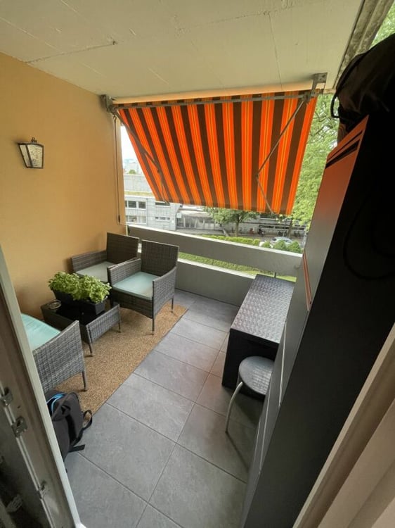 Moderne 1.5-Zimmer-Wohnung mit Balkon und Garage in Thun 9