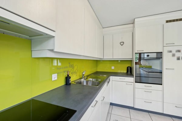 1.5-Zimmer-Wohnung - grosszügig, hell und naturnah 6