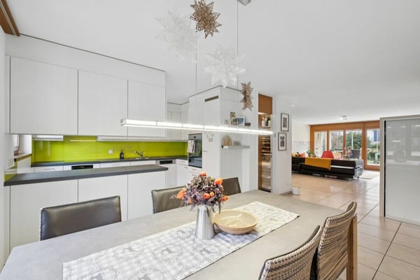 1.5-Zimmer-Wohnung - grosszügig, hell und naturnah 5