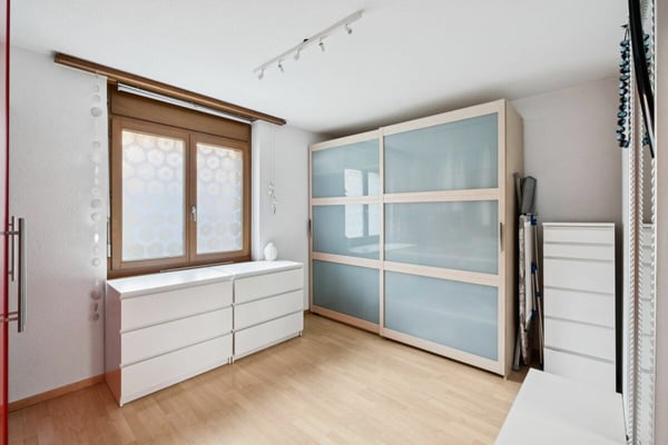 1.5-Zimmer-Wohnung - grosszügig, hell und naturnah 10