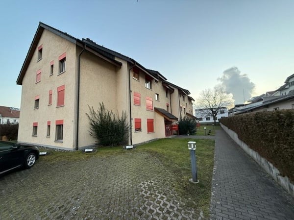 1.5-Zimmer-Wohnung - grosszügig, hell und naturnah 2