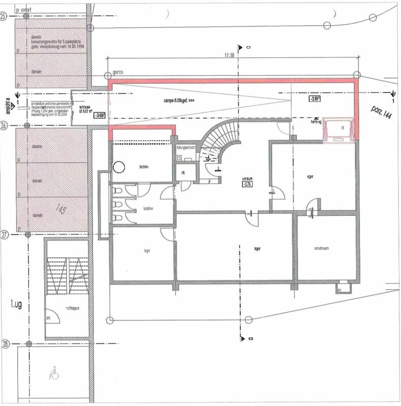 Edificio commerciale con potenziale di sviluppo in una posizione ad alta frequenza e parcheggio sicuro a Buchs SG