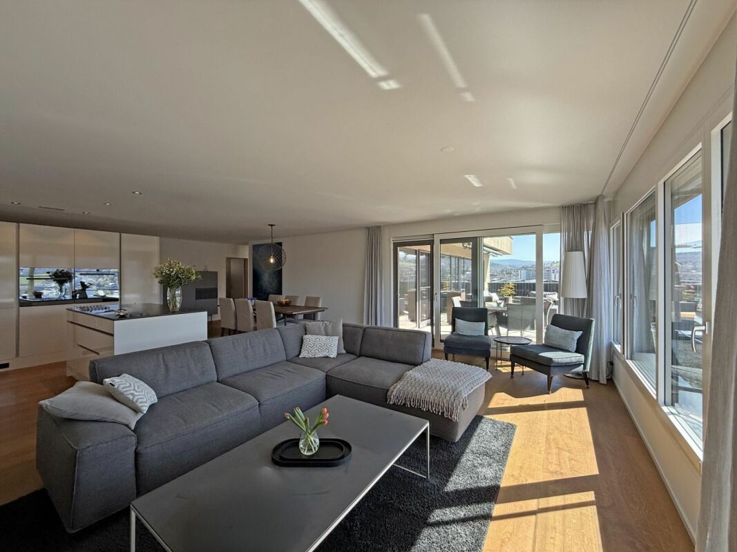 Wohnen über den Dächern von Liestal - exklusive 5.5- Zimmer- Terrassenwohnung