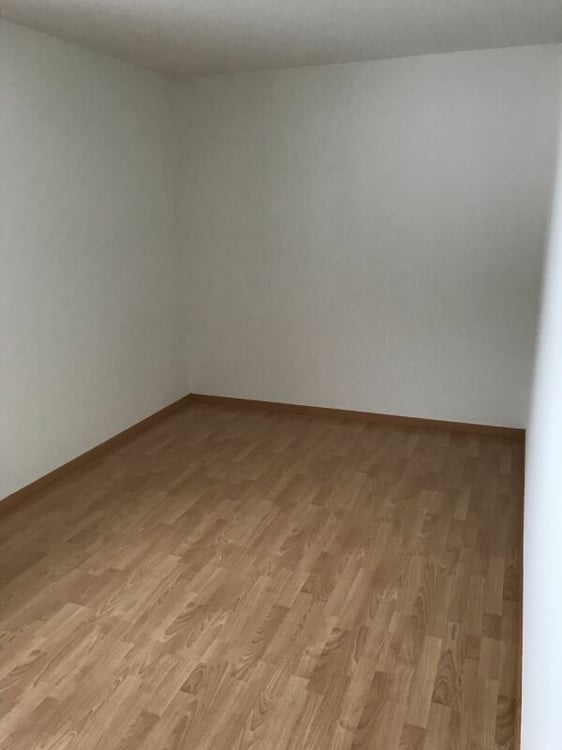 Schöne 4.5 Zimmer Wohnung mit grossem Balkon 5