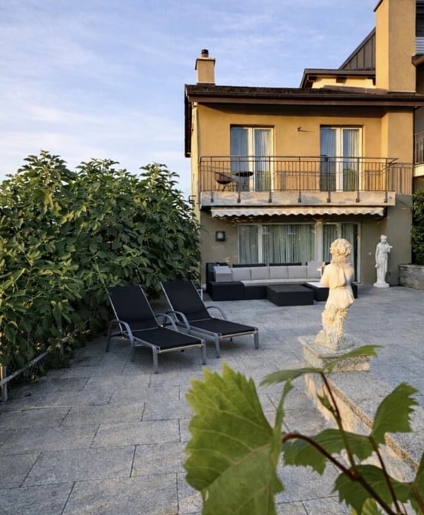 Ihr sonniges Familienparadies - Gartenoase - privatsphäre - Stadtnah, wo Wein wächst, Kinder lachen und Abende golden sind. 2