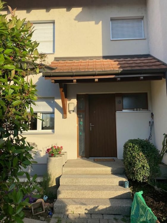 Ein ideales Familienidyll an Top-Lage in Reinach BL, 6.5-Zimmer-Eck EFH 2