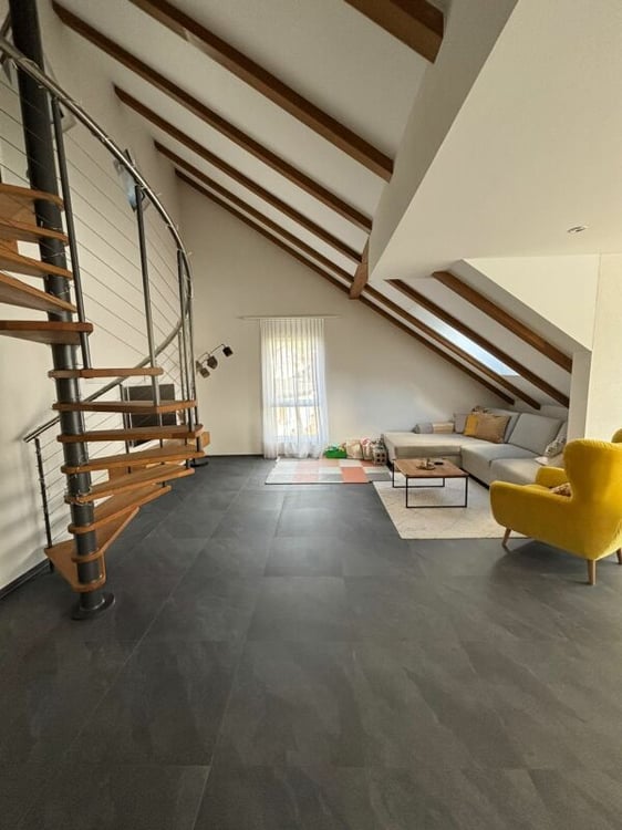 Grosse 5.5-Zimmer-Maisonettewohnung mit Galerie 5