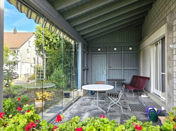 Gepflegtes grosszügiges 8.5 Zimmer EFH am südlichen Rand des alten Dorfkerns von Elgg zu verkaufen 4