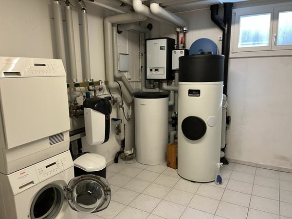 Exklusive 8-Zimmer Villa mit Pool 14