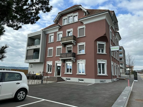 Einstellhallenplatz zentral im Dorfkern von Hohenrain 4