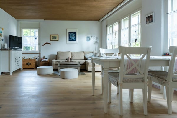 Charmante, helle und grosszügige Wohnung in der Altstadt/ Oberstadt Burgdorf 2