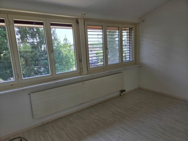 Freistehendes grosszügiges Einfamilienhaus 8