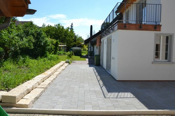 3-Generationen-Haus, 7-Zi.+2-Zi.+Garten. Edel, modern, chic restauriert, sehr hell, alles bio - oder: 7-Zi.-Wohnung und 2 Zi.-Büro/Au-pair-Wohnung 3