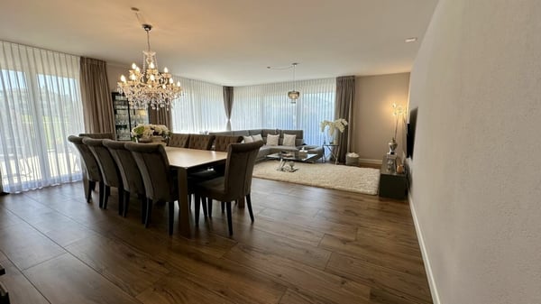 Stilvolle 4.5-Zimmer-Attikawohnung, mit 74 m² Panorama-Dachterrasse 3