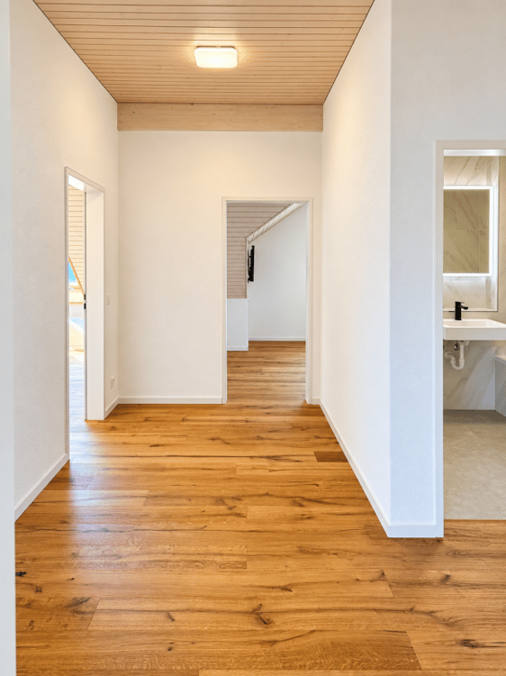 Exklusive 5.5-Zimmer-Dachwohnung mit ca. 160 m² - direkter Liftzugang, Kamin & 4 Tiefgaragenplätze 8