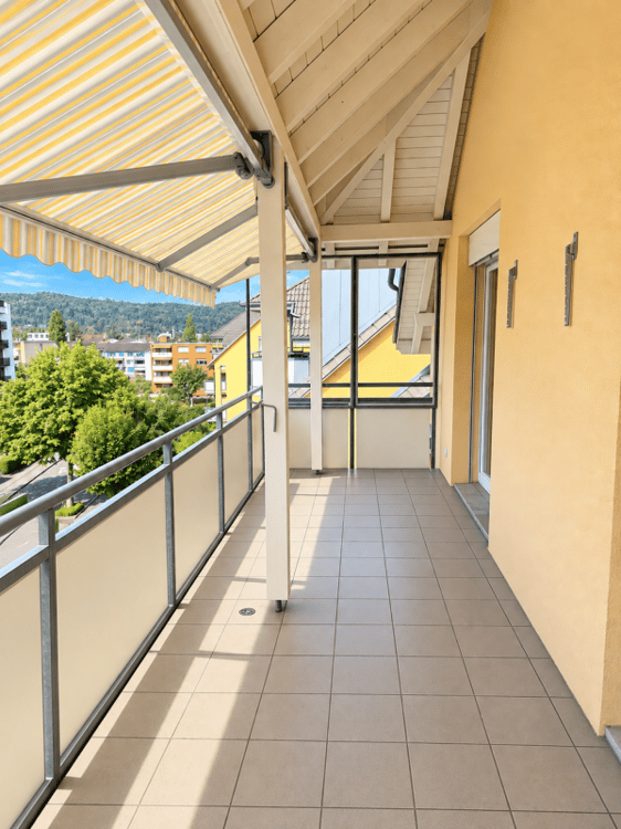 Exklusive 5.5-Zimmer-Dachwohnung mit ca. 160 m² - direkter Liftzugang, Kamin & 4 Tiefgaragenplätze 13