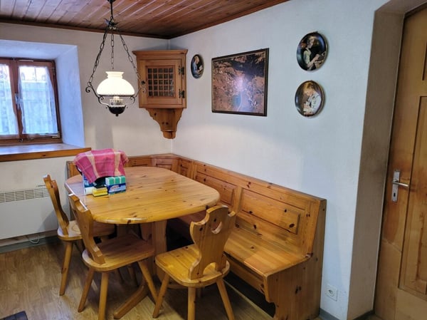 Wohnhaus mit Werkstatt und Stall in 7438 Mon (GR) 4