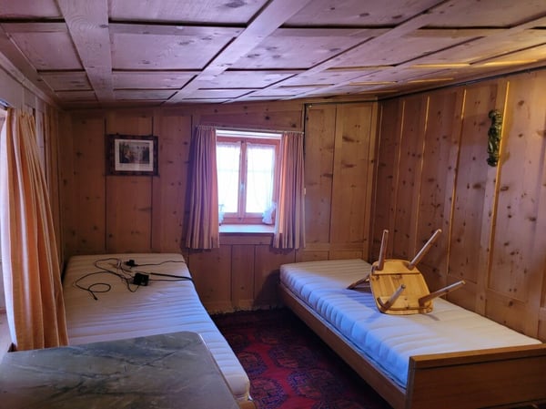Wohnhaus mit Werkstatt und Stall in 7438 Mon (GR) 10