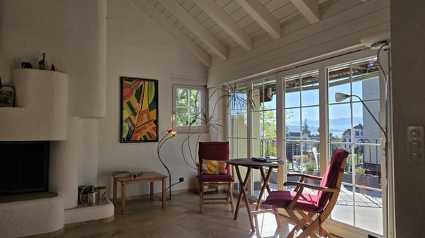 Attika-Wohnung mit See- und Bergsicht in Rüschlikon 3