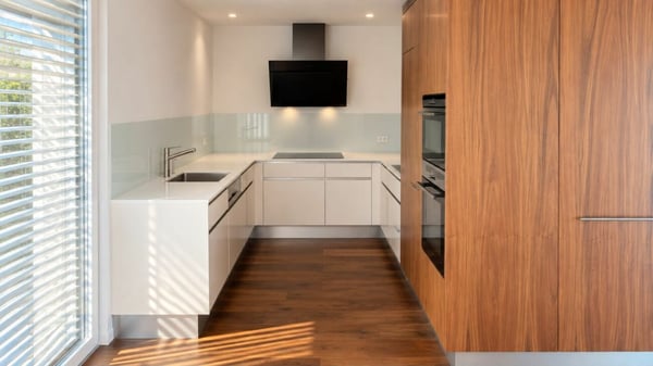 Exklusives 5.5-Zimmer Einfamilienhaus an erhöhter Lage mit Weitsicht 2
