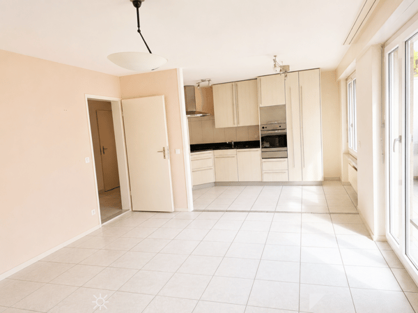 Helle und ruhige Wohnung - Linden-Quartier in Biel 2