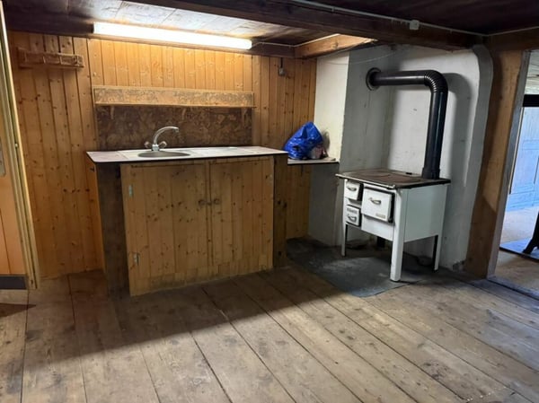 Einmalige Gelegenheit in Lauterbrunnen - Landwirtschaftliche Liegenschaft mit Wohnhaus, Scheune und drei weiteren Grundstücken 11