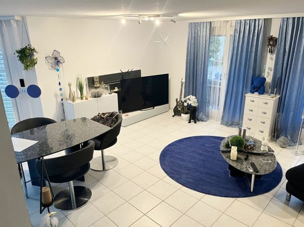 5.5-Zimmer-Doppeleinfamilienhaus mit Weitblick 4