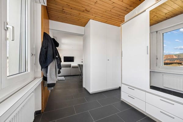 Gepflegte 4.5-Zimmer-Wohnung mit Balkon und Weitsicht 6