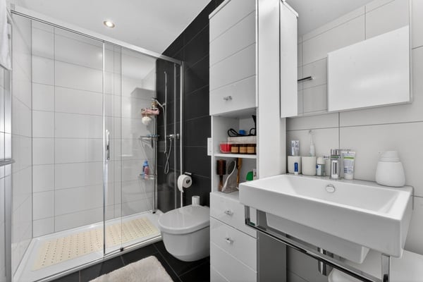 Stil, Licht & Aussicht - Exklusive 5.5-Zimmer-Wohnung 6