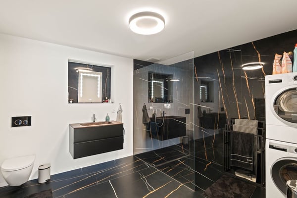 Modern umgebaute 4.5-Zimmer-Wohnung mit 135 m² Wohnfläche 9