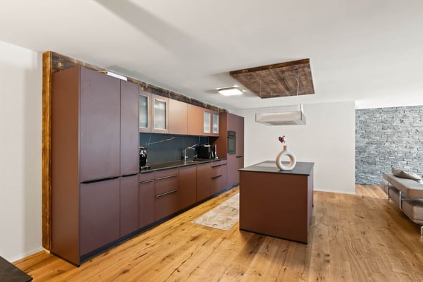 Modern umgebaute 4.5-Zimmer-Wohnung mit 135 m² Wohnfläche 3