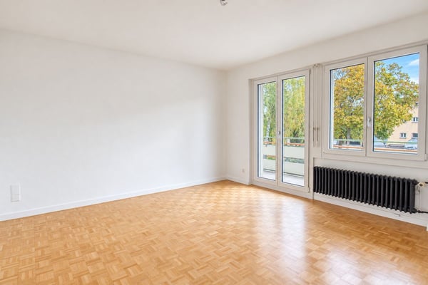 4.5-Zimmerwohnung mit 80 m² Terrasse und Balkon - zentrumsnah in Thun 8