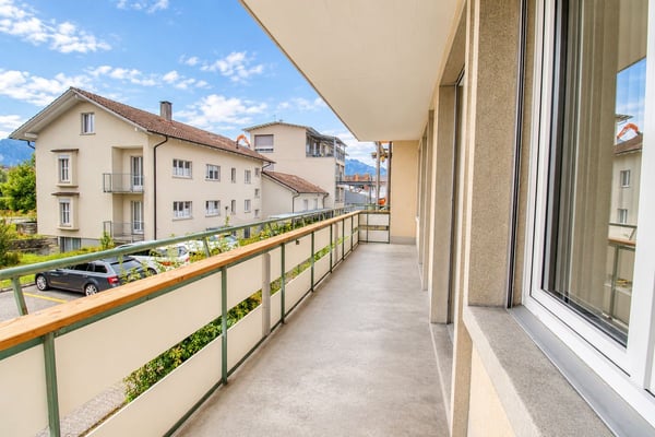 4.5-Zimmerwohnung mit 80 m² Terrasse und Balkon - zentrumsnah in Thun 9