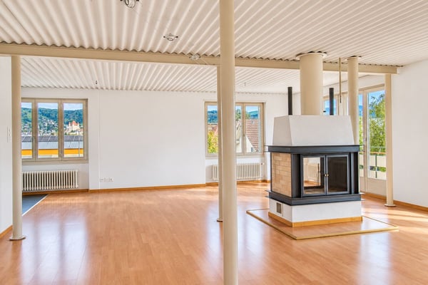 3-Zimmer-Loft mit Cheminée, Bergsicht, Balkon und Terrasse in Thun 4